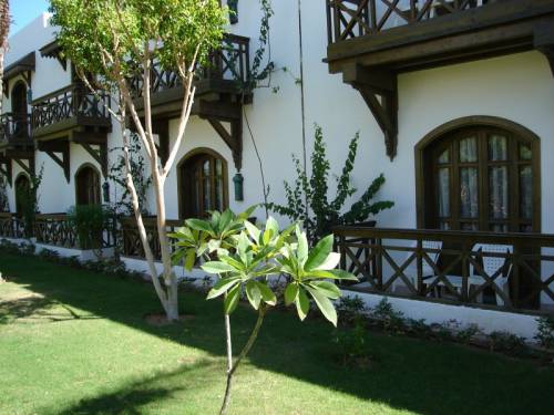Dessole Nesco Joyous 4*
